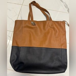 Leather tote bag/ soft